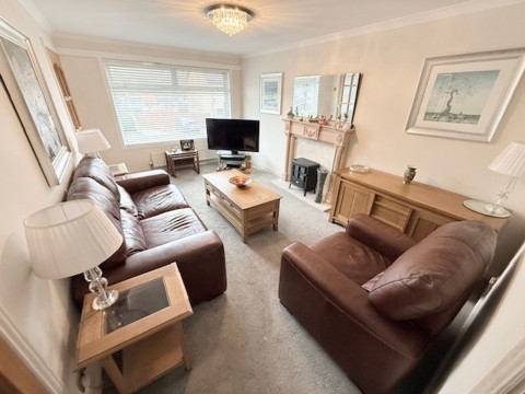 View Full Details for Balmoral Drive, Kirkcaldy, KY2