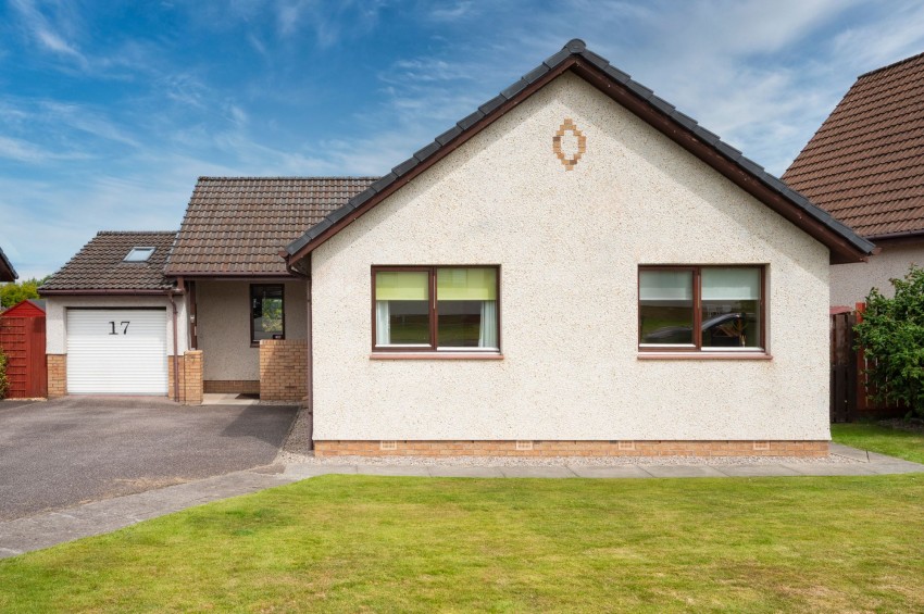 Images for Towerhill Drive, Cradlehall, IV2