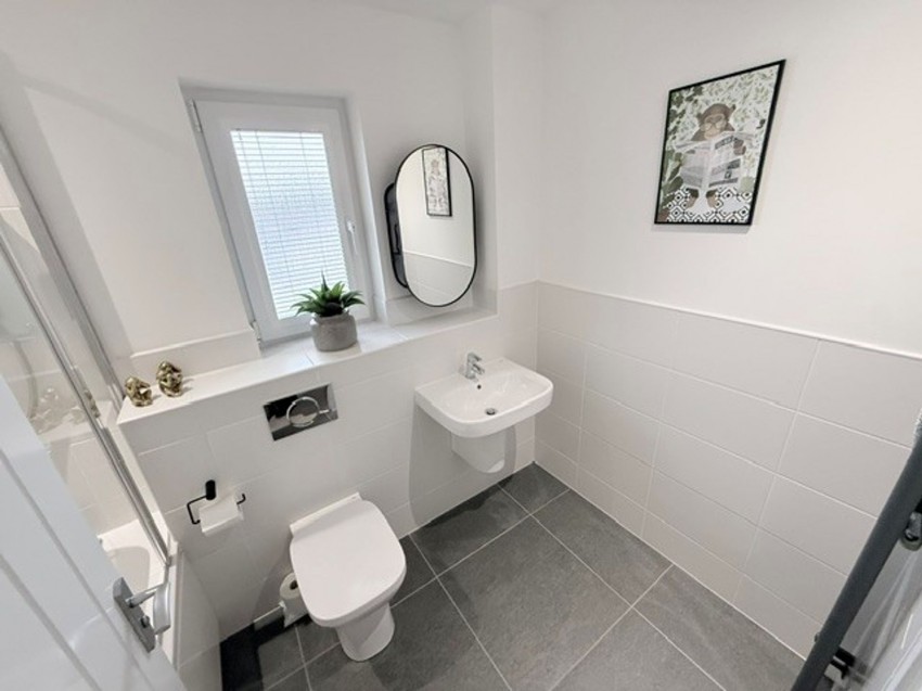 Images for Laid Crescent, Glenrothes, KY7