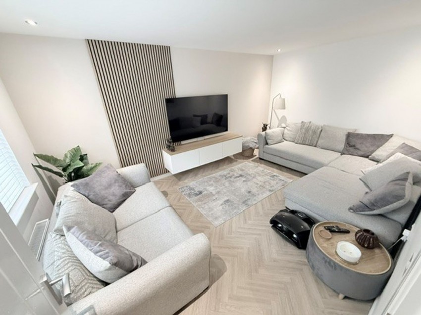 Images for Laid Crescent, Glenrothes, KY7