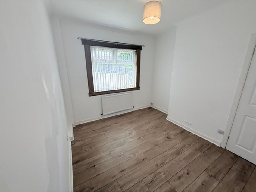 Images for Norval Place, Rosyth, KY11
