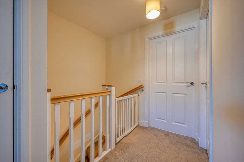 Images for Sullivan Street, Stratton, IV2