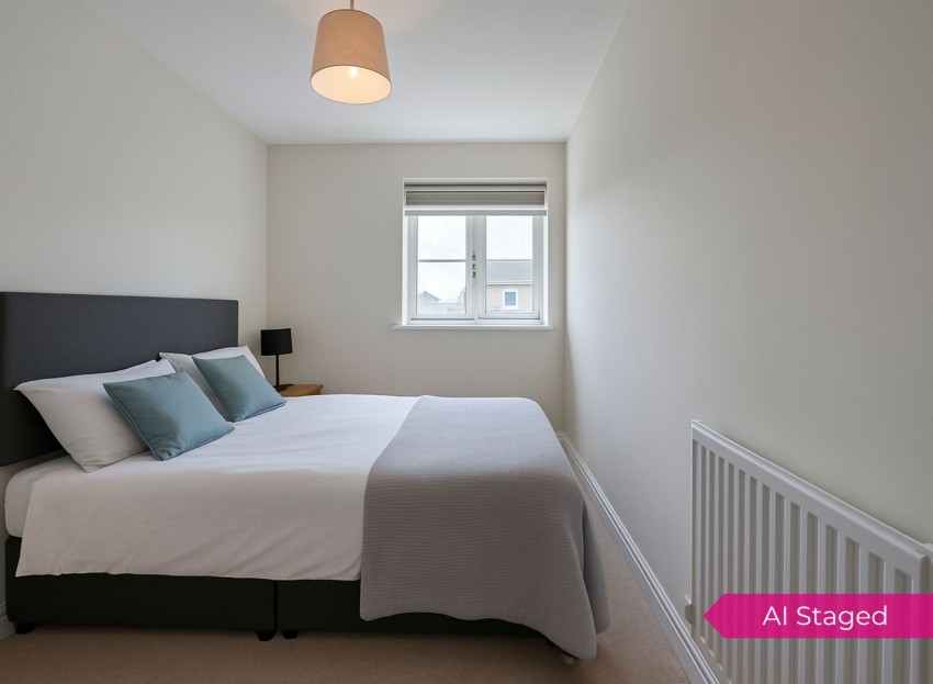 Images for Sullivan Street, Stratton, IV2