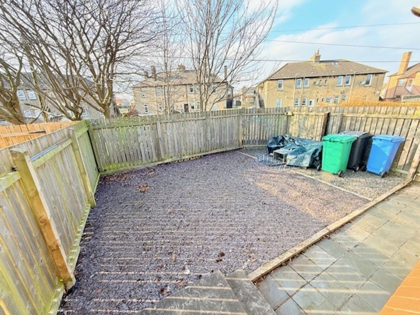 Images for Herriot Crescent, Methil, KY8