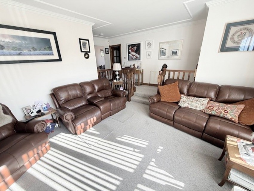 Images for Curling Knowe, Crossgates, KY4