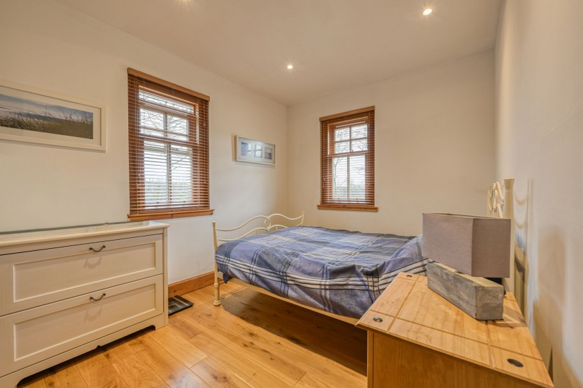 Images for Little Cantray Road, Culloden Moor, IV2