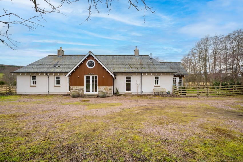 Images for Little Cantray Road, Culloden Moor, IV2