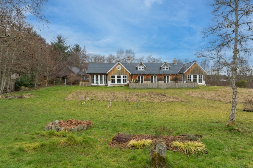 Images for Little Cantray Road, Culloden Moor, IV2