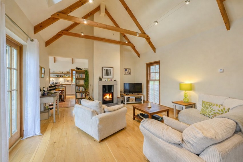 Images for Little Cantray Road, Culloden Moor, IV2