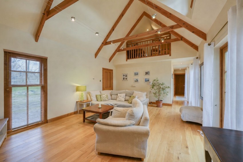 Images for Little Cantray Road, Culloden Moor, IV2