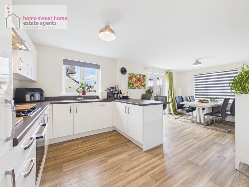 Images for Stuart Grove, Stratton, IV2