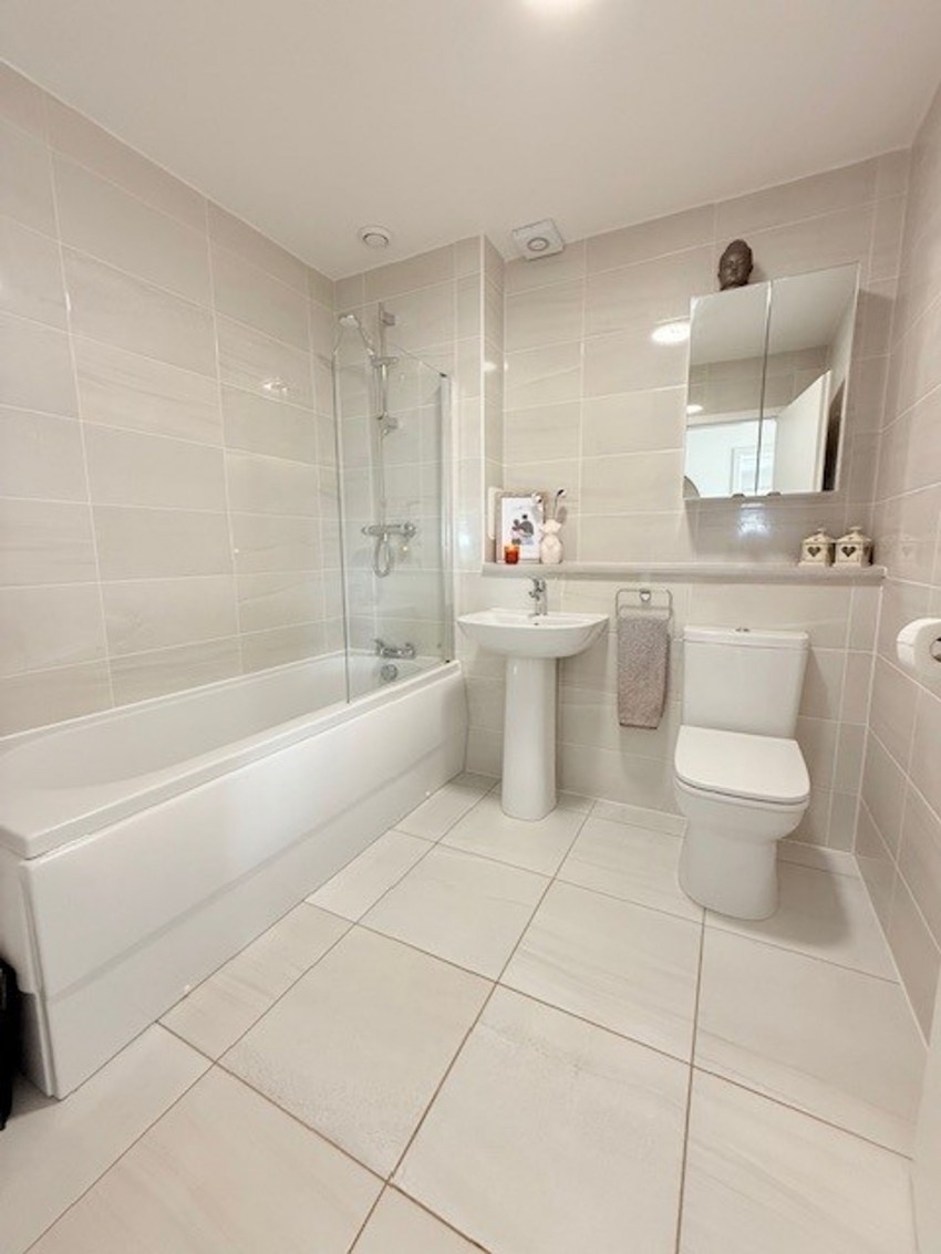 Images for Corthan Court, Thornton, KY1