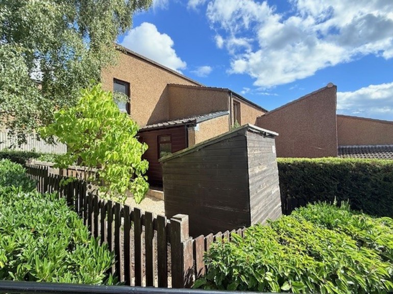 Frances Path, Glenrothes, KY7