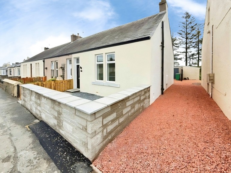 Woodside Way, Glenrothes, KY7