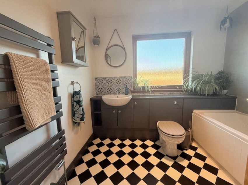 Images for Henge Gardens, Glenrothes, KY7