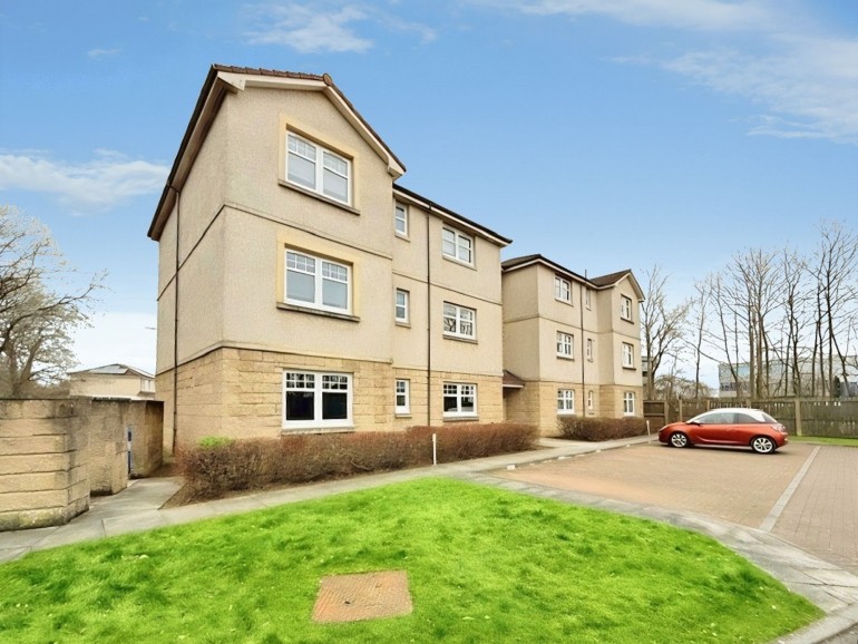 Braemar Court, Glenrothes, KY6