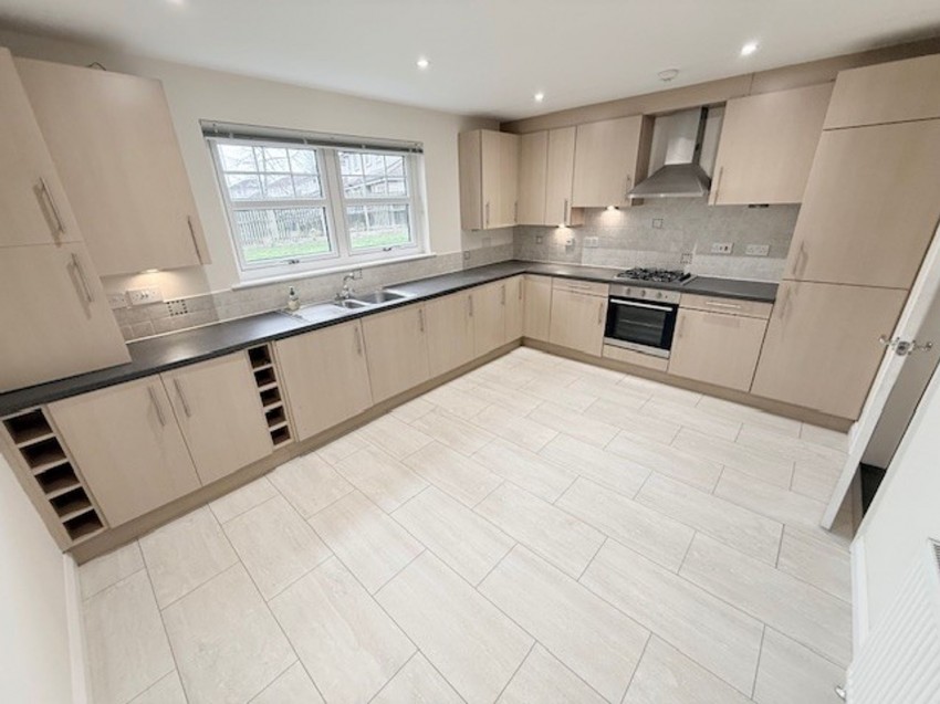 Images for Braemar Court, Glenrothes, KY6