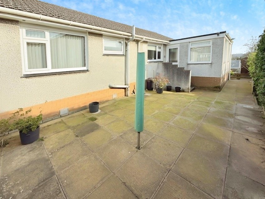 Images for Mcinnes Road, Markinch, Glenrothes