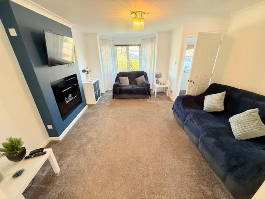 Images for Lochty Drive, Kinglassie, Lochgelly