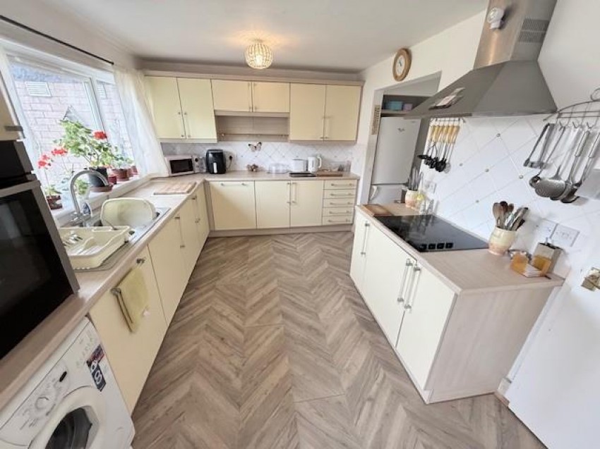 Images for Dunbeath Drive, Glenrothes