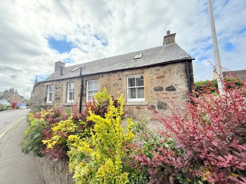 Images for Lomond Cottage, Freuchie, Cupar