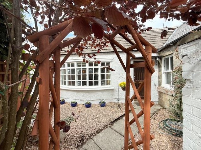Images for Lomond Cottage, Freuchie, Cupar
