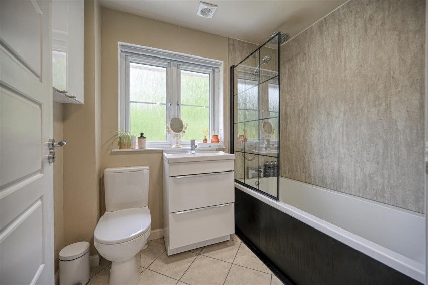 Images for Inverlochy Crescent, Inverness