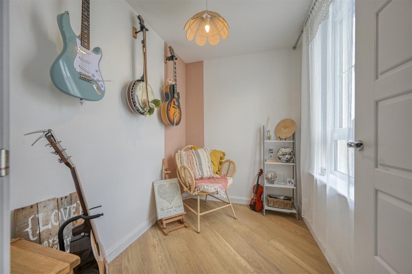Images for Inverlochy Crescent, Inverness