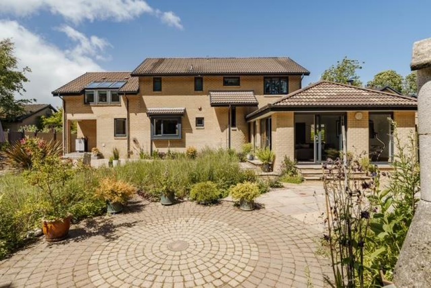 Images for Drumlie Gardens, Glenrothes