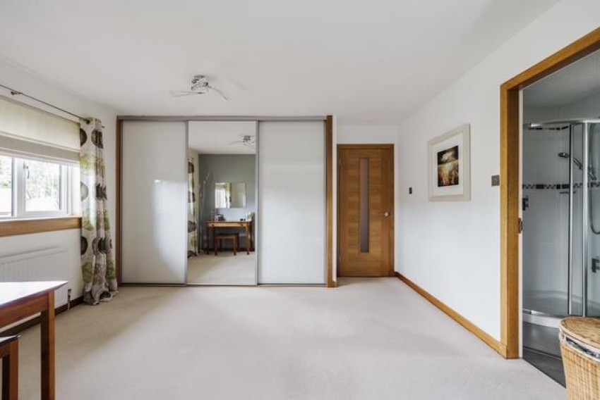 Images for Drumlie Gardens, Glenrothes