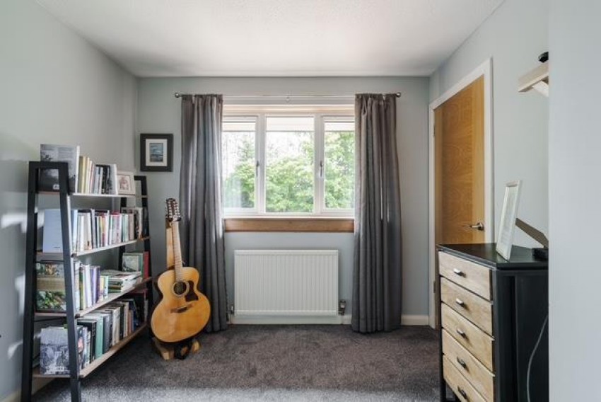Images for Drumlie Gardens, Glenrothes