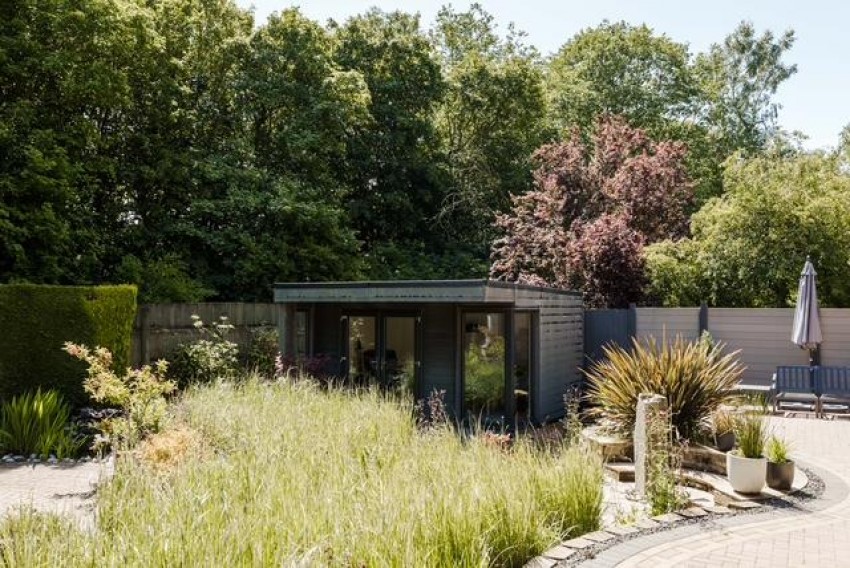 Images for Drumlie Gardens, Glenrothes