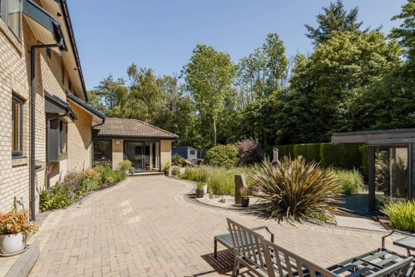 Images for Drumlie Gardens, Glenrothes