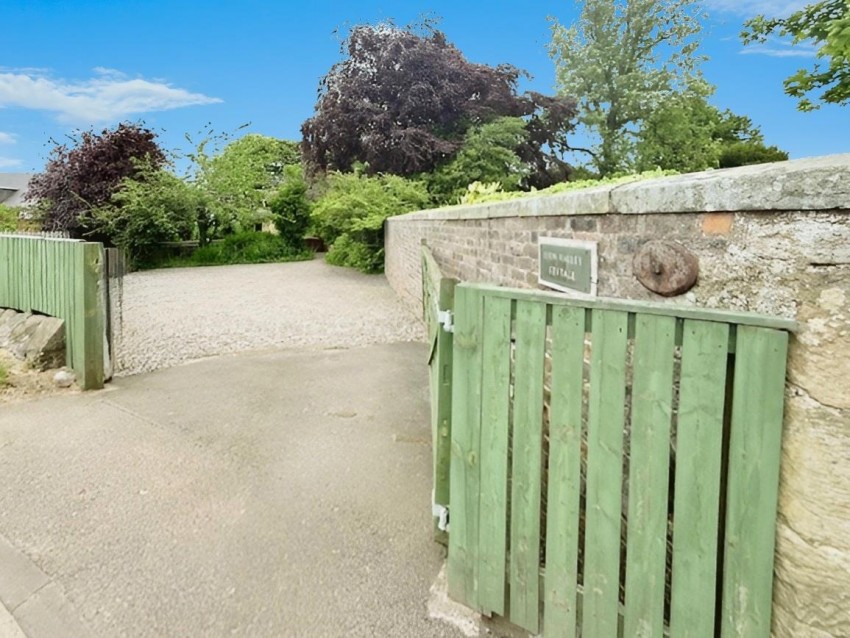 Images for Eden Valley Cottage, Freuchie, Cupar