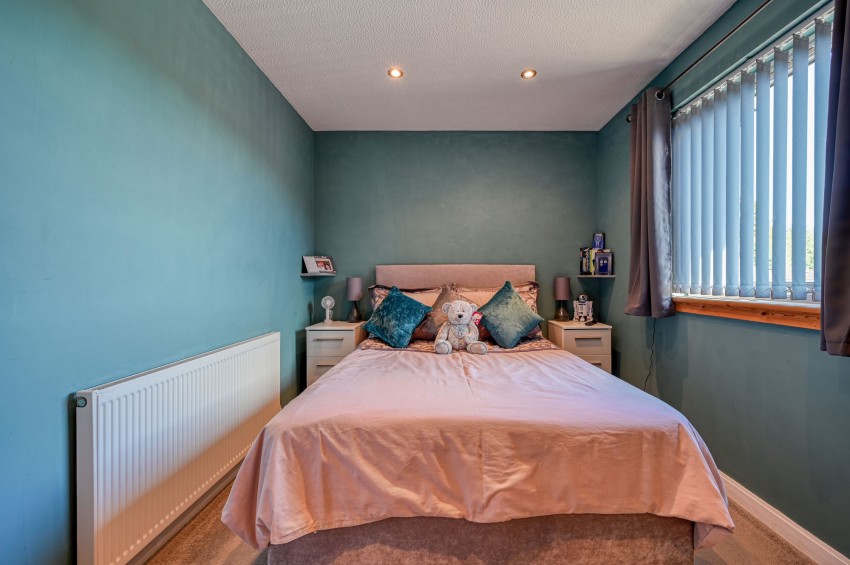 Images for Lochlann Terrace, Culloden, IV2