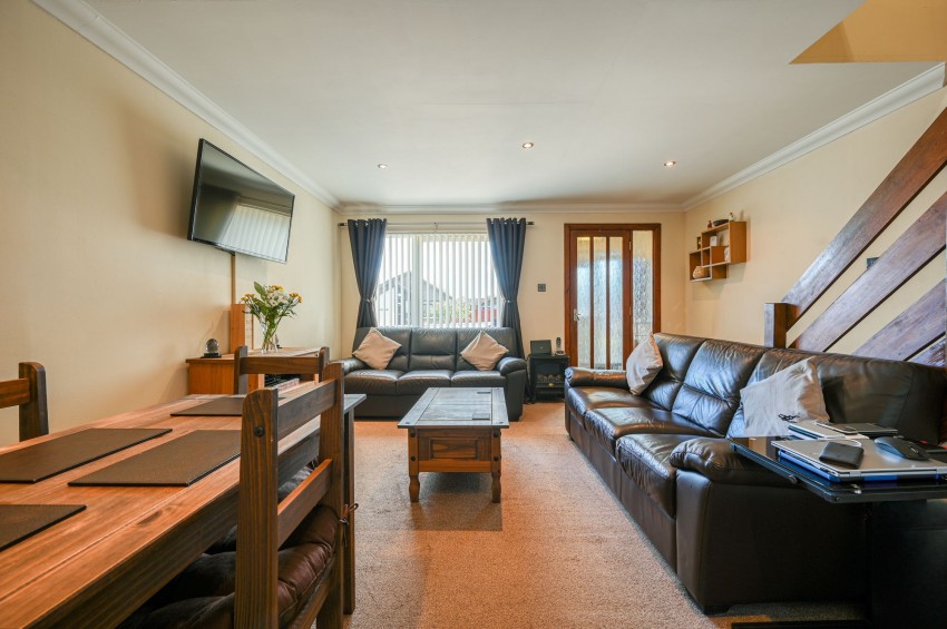 Images for Lochlann Terrace, Culloden, IV2