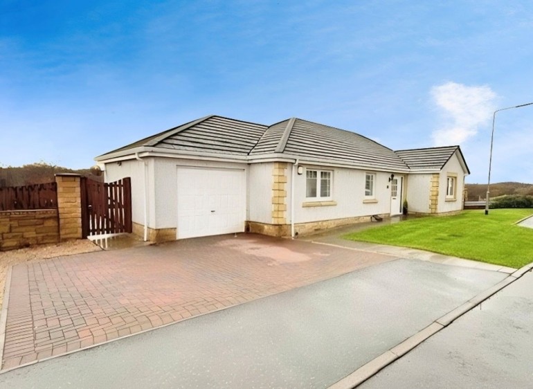 Rosemount Grove, Leven, KY8