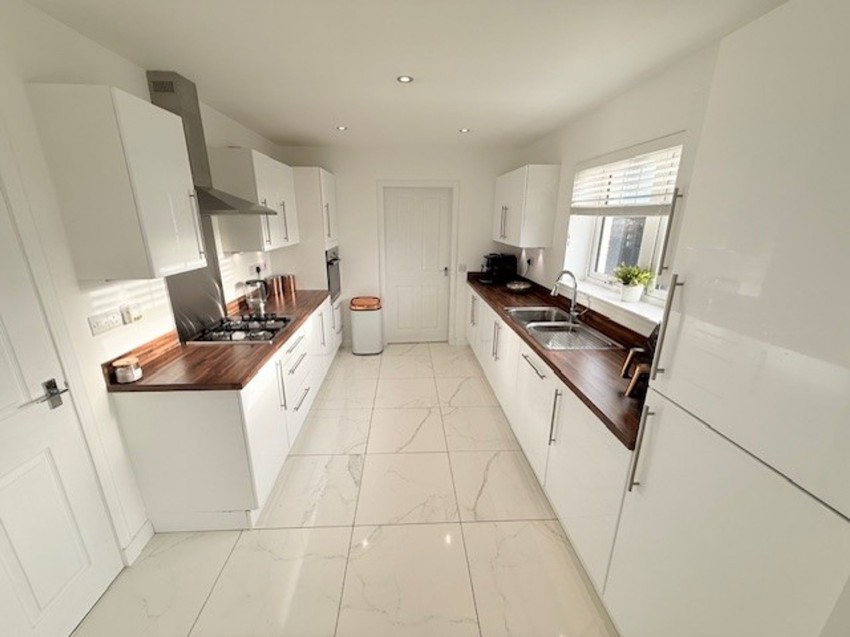 Images for Rosemount Grove, Leven, KY8