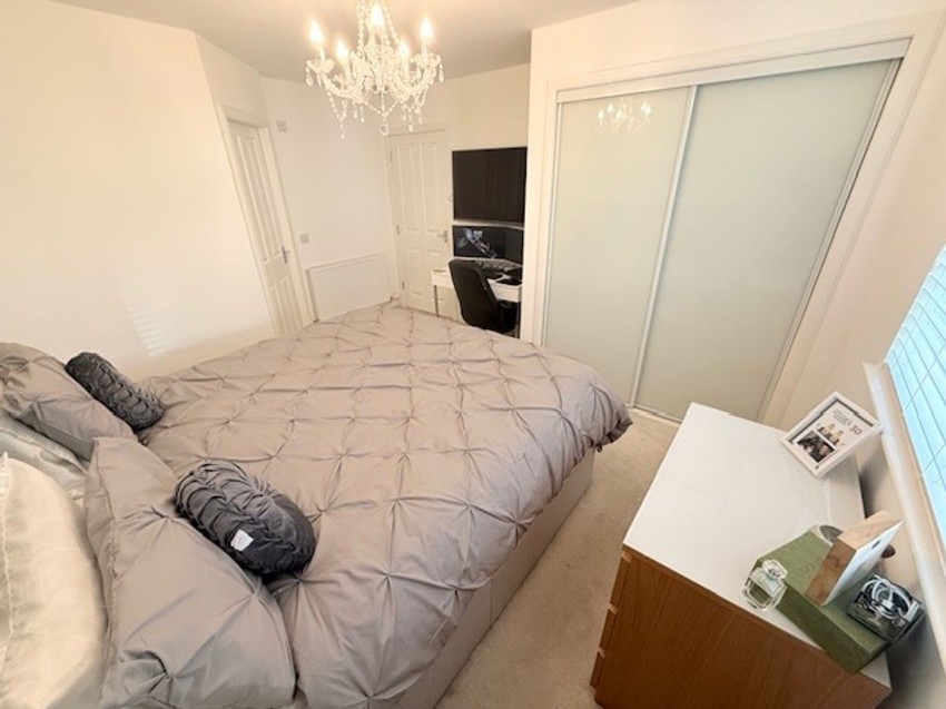 Images for Rosemount Grove, Leven, KY8