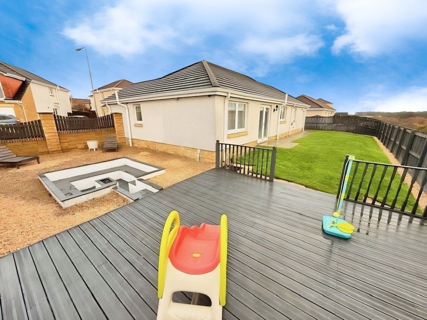 Images for Rosemount Grove, Leven, KY8