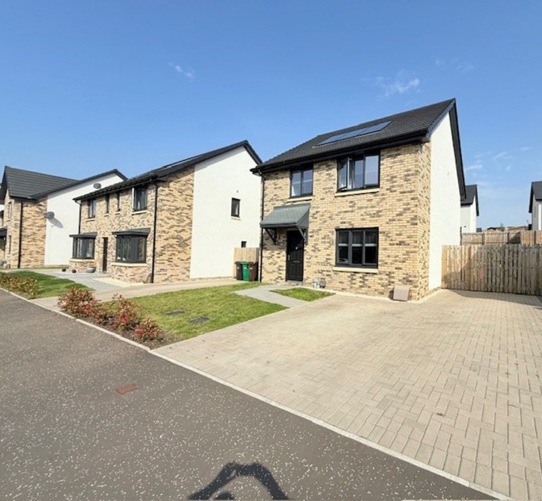 Maguire Green, Glenrothes, KY7