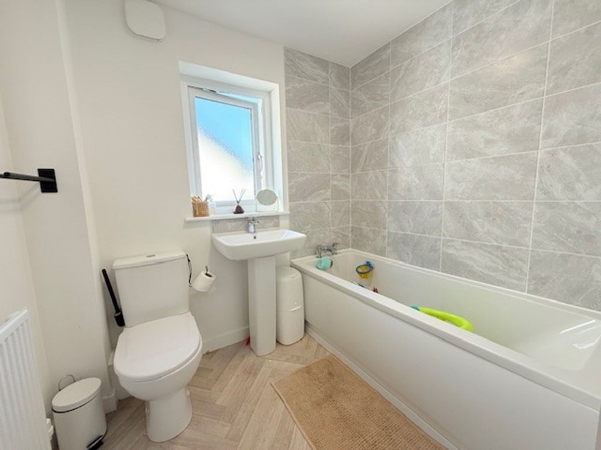 Images for Maguire Green, Glenrothes, KY7