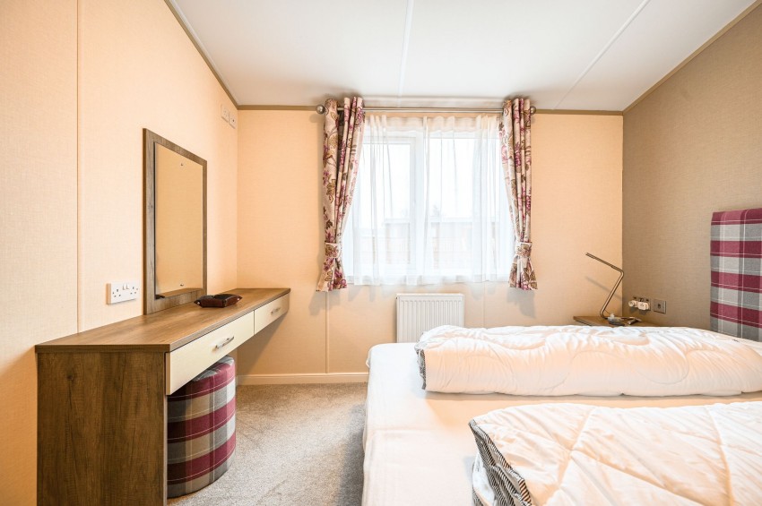 Images for Fort Augustus, PH32