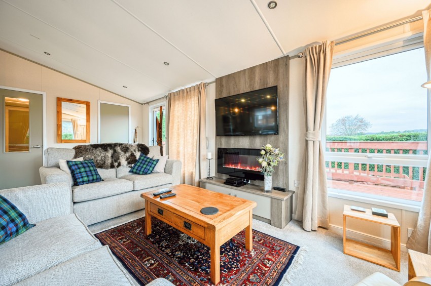 Images for Fort Augustus, PH32