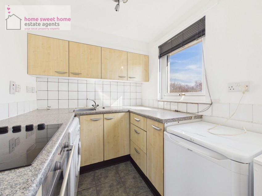 Images for Hazel Avenue, Culloden, IV2