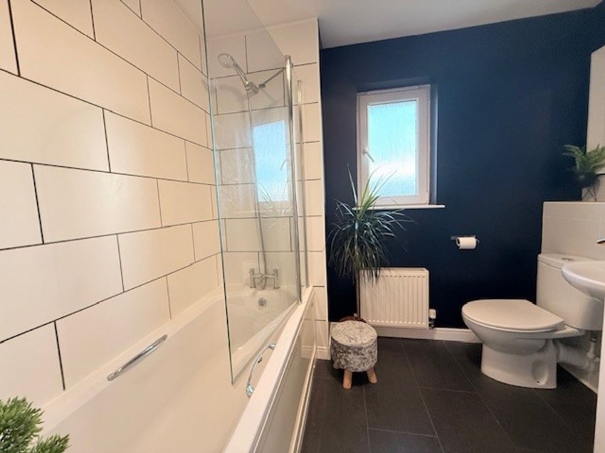 Images for Hilton Road, Cowdenbeath, KY4