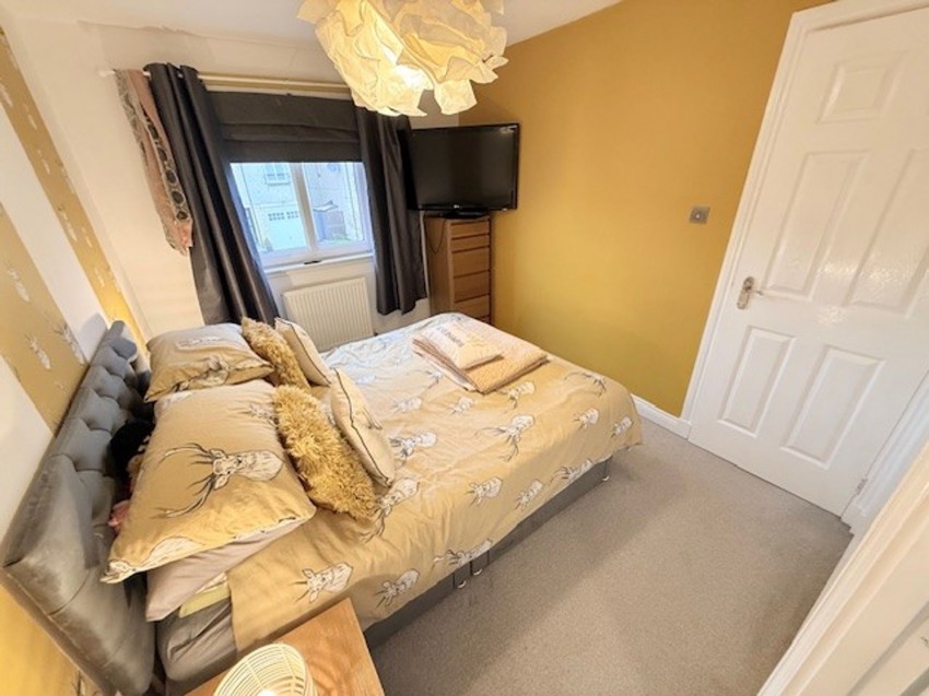 Images for Loch Venachar Gardens, Glenrothes, KY6