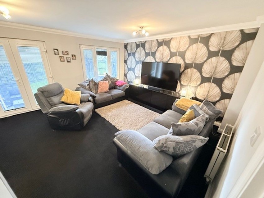 Images for Loch Venachar Gardens, Glenrothes, KY6