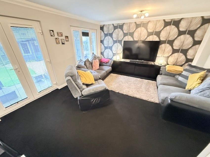 Images for Loch Venachar Gardens, Glenrothes, KY6