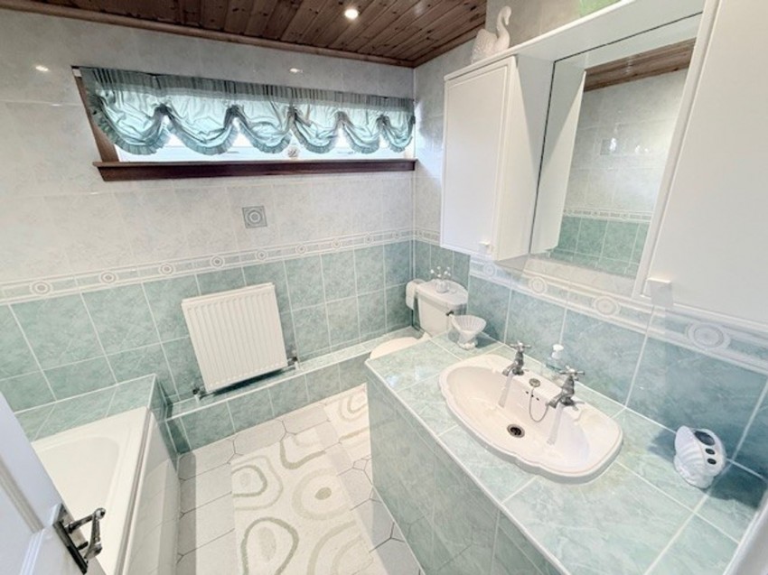 Images for Orebank Terrace, Thornton, KY1